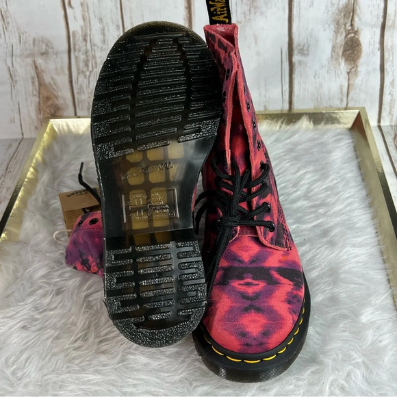 New Dr. Martens 1460 Pascal Tie Dye Suede Leather Lace up Boots - Picture 11 of 11